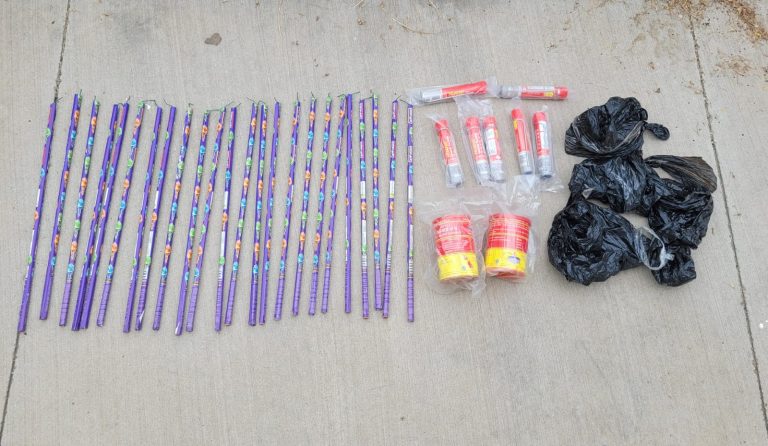 Sujeto intentó ingresar al estadio La Granja portando una bengala