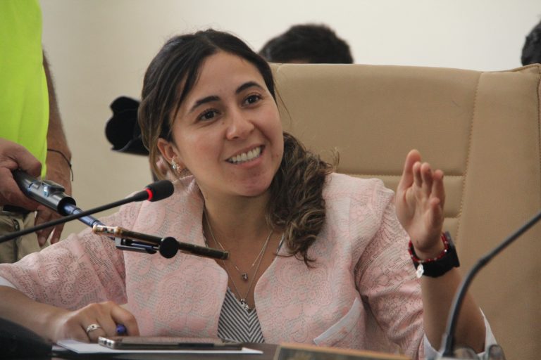 Paulina Bravo confirma que volverá a postularse para el cargo de concejala