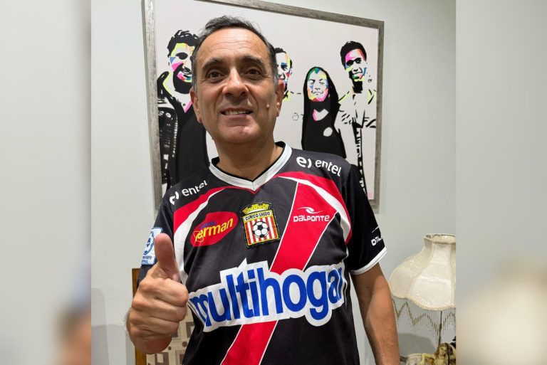 Alcalde abordó complejo presente de Curicó Unido