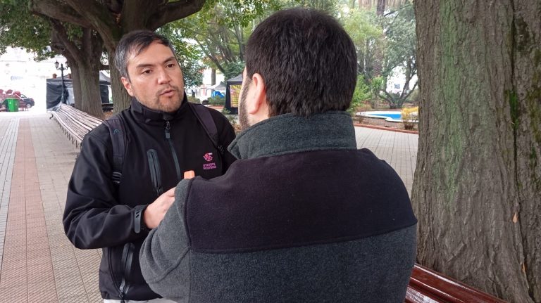 Pareja de jóvenes sufrió violento asalto en el cerro Condell