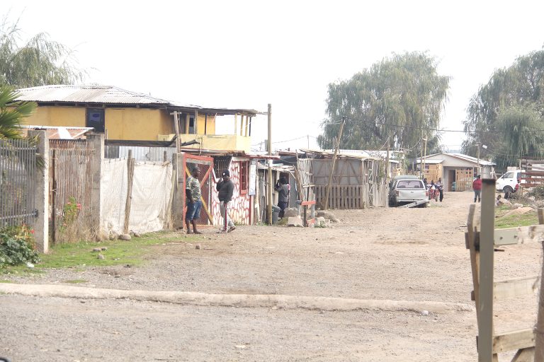Comenzó proceso de desalojo de toma en la ribera del río Guaiquillo