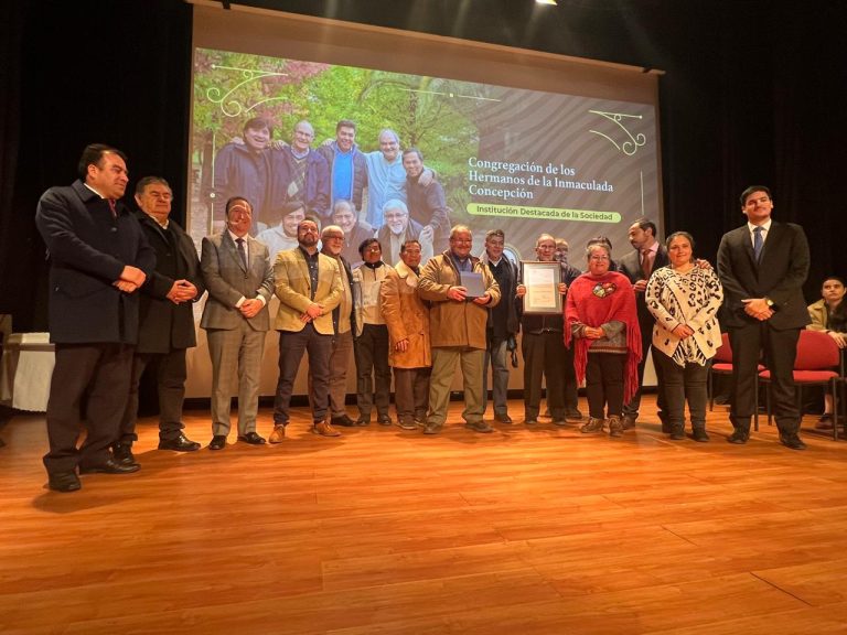 Con la entrega de tres designaciones de Ciudadanos Ilustres Talca celebra nuevo aniversario