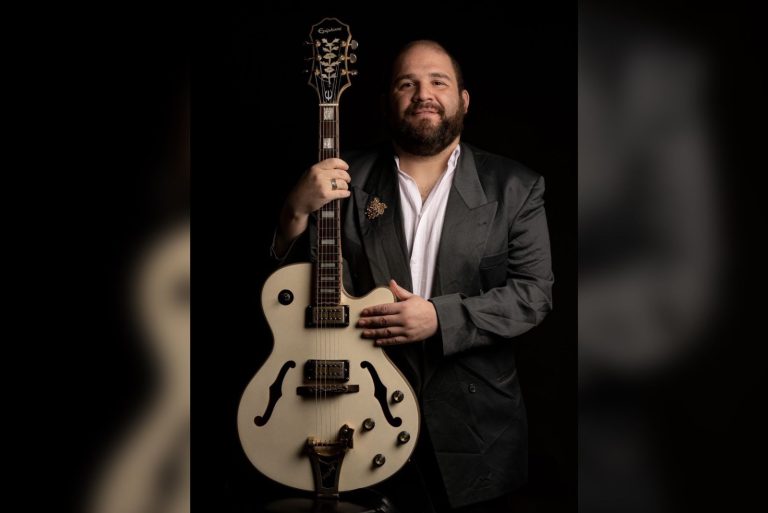 “Ciudad del Trueno” es lo nuevo de Pájaro Provinciano