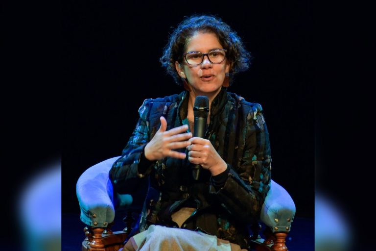 Ministra de Medio Ambiente compartió los logros de dicha cartera con la comunidad curicana