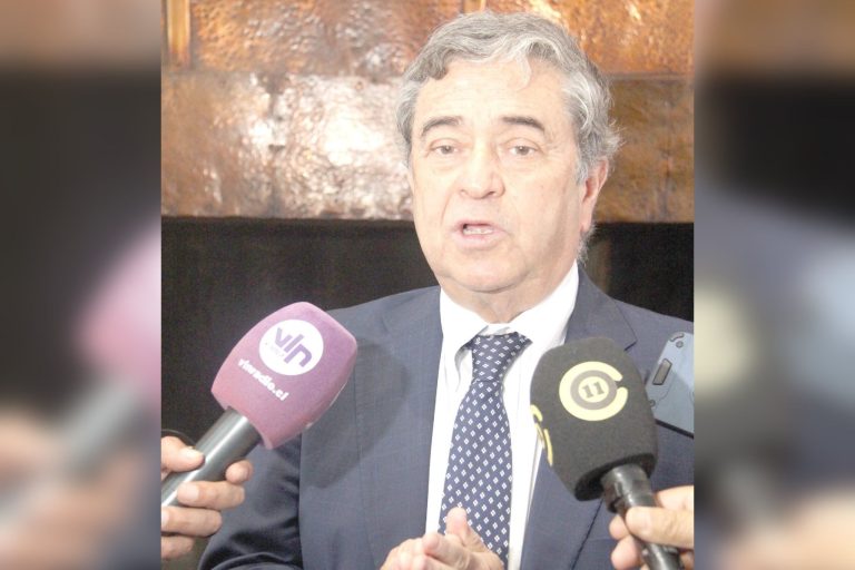 Senador Coloma aborda implicancias de proyecto que permitirá inyectar recursos para el transporte público