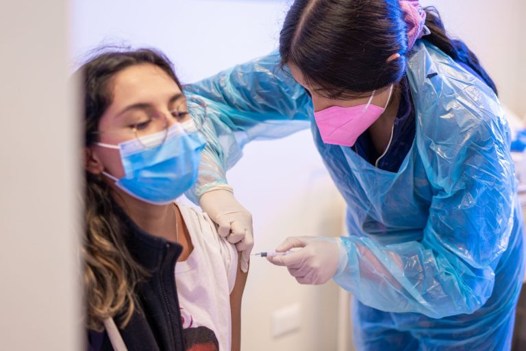 Preocupa aumento de casos de influenza en el Maule