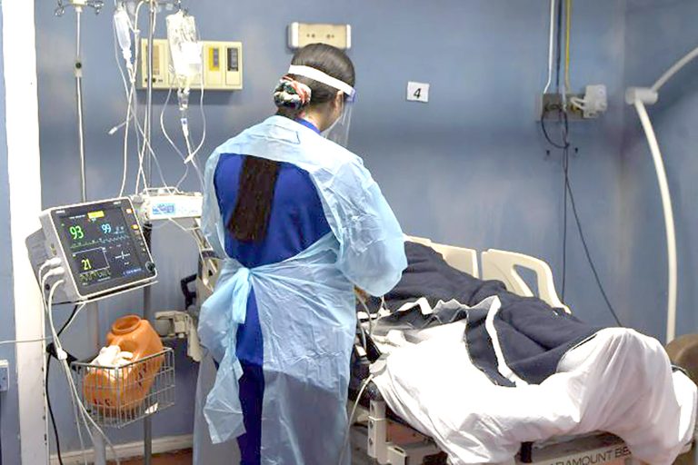 Piden redoblar prevención ante aumento de  infecciones asociadas por bacteria asesina