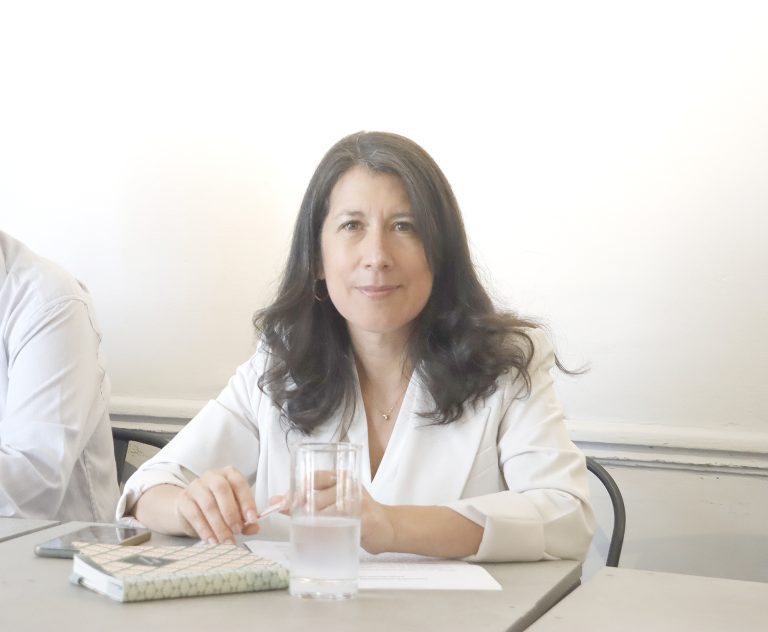 Pamela Henríquez logra los patrocinios  necesarios para inscribir su candidatura