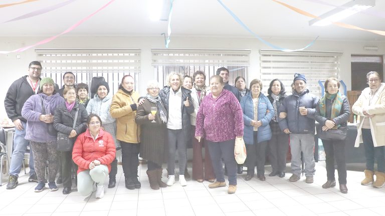 Dan bienvenida a 30 nuevos usuarios del programa Vínculos