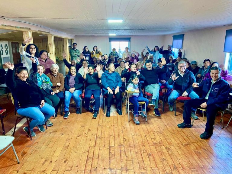 Fosis destina potente inversión en favor de vecinos de Carrizal