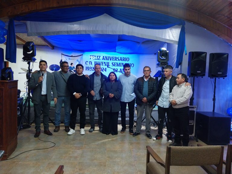 Juvenil Seminario celebró sus 92 años de vida en vísperas de la Copa Chile