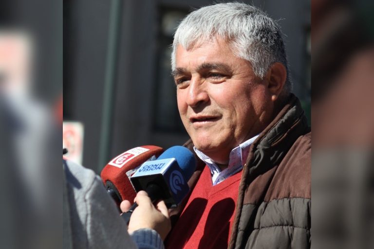 Sixto González: “La gente ha recibido con afecto y esperanza nuestras propuestas”