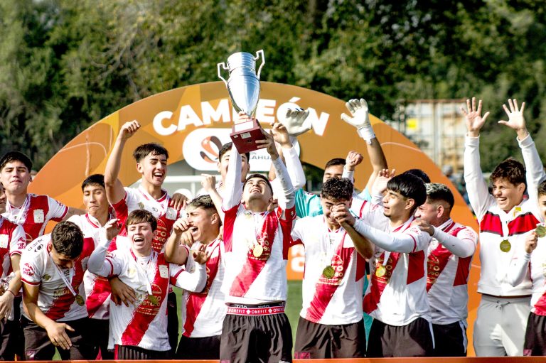 Curicó Unido Sub-21 gana título ANFP