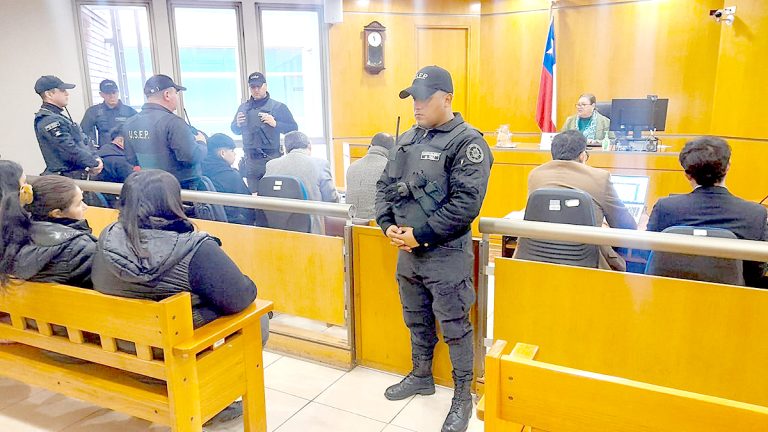 Cuatro delincuentes en prisión preventiva  por robos violentos cometidos en Talca