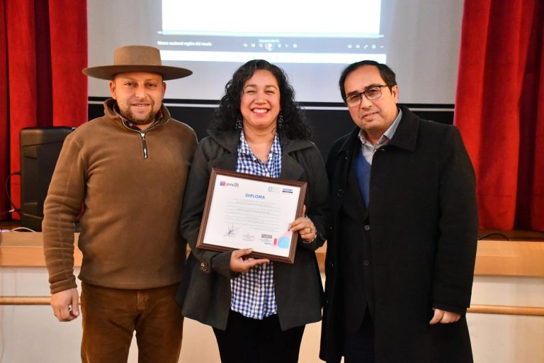 Jefas de hogar se capacitaron en Cocina Chilena para apoyar a sus familias