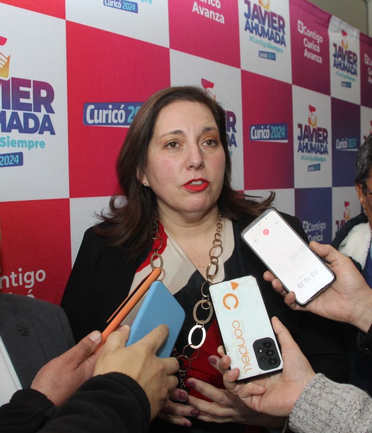 Senadora aborda que nombre de Michelle Bachelet sea otra vez opción presidencial