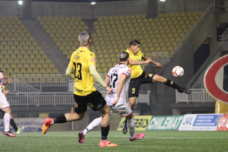 Agónico triunfo de Rangers ante San Luis de Quillota