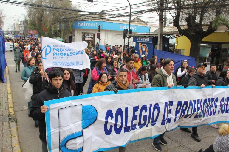Jornada de movilización ante la violencia que afecta a profesores
