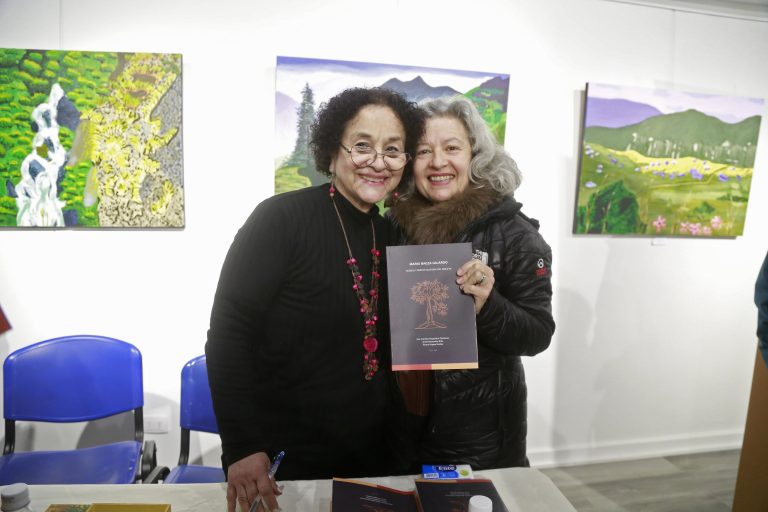En el Día Nacional del Canto Coral lanzan libro inspirado en la figura de Mario Baeza