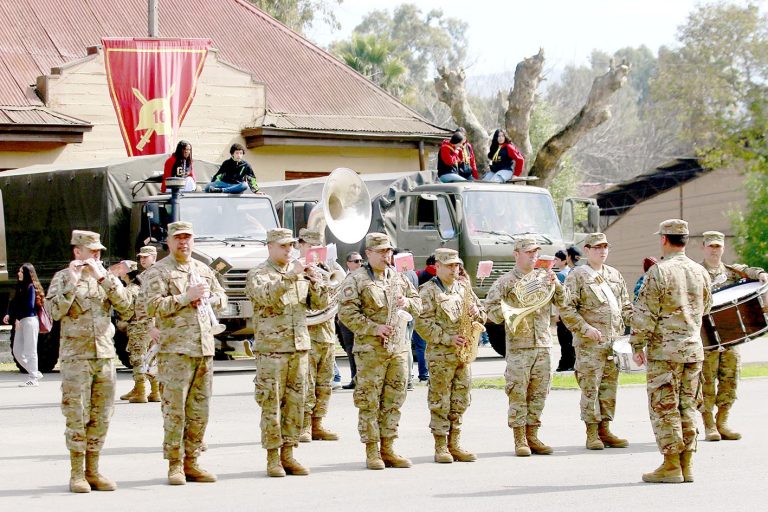 Masiva asistencia al Día del Patrimonio de la Defensa Nacional en el regimiento