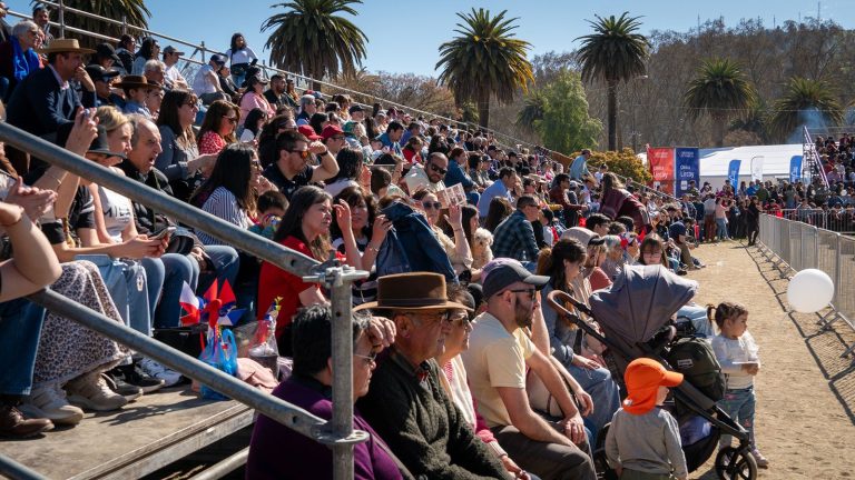 Miles de personas disfrutaron de  la fiesta “Chilenidad en Familia”