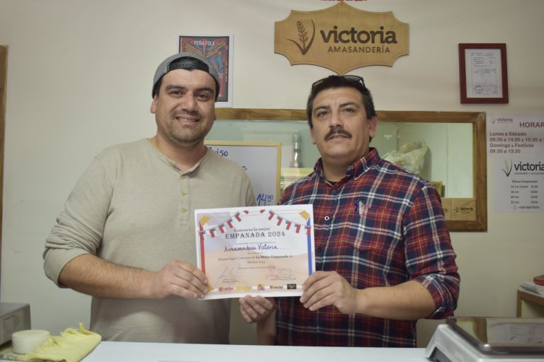 Bajo Modalidad de “Cliente Incógnito” eligen la “Mejor Empanada” de Molina