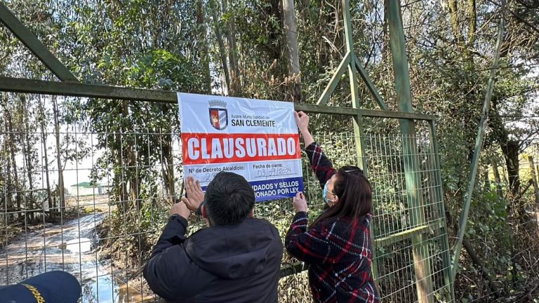 Clausuran guanera de avícola por ejercer actividad comercial sin permiso de obras