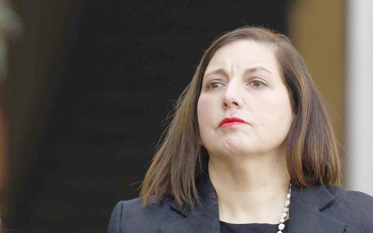 Senadora solicita incorporar a Curicó  y Molina al Plan Calles sin Violencia