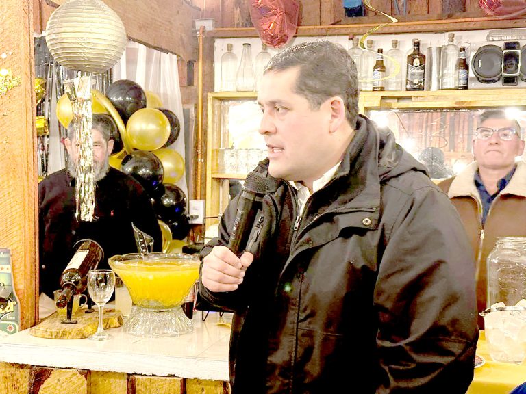 Alcalde de Linares continuará con  arresto domiciliario nocturno