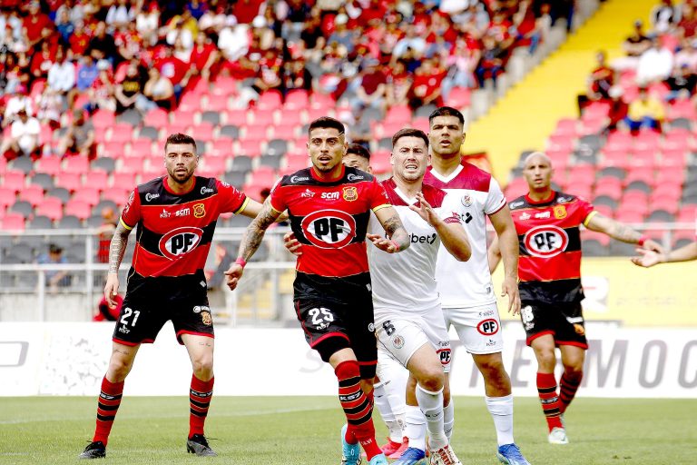 Rangers busca instalarse en semifinales de postemporada