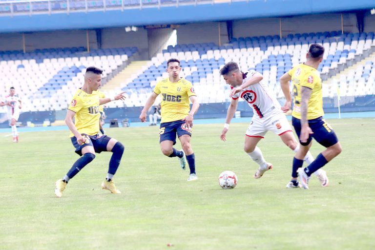 Rangers pierde en los descuentos ante la universidad de Concepción