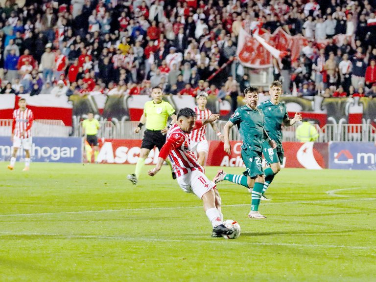 Electrizante empate en La Granja