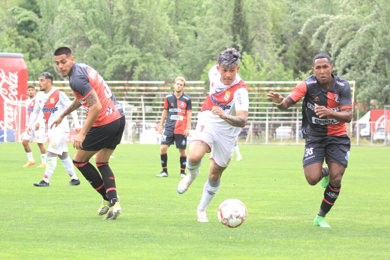 Magra despedida para el “curi”