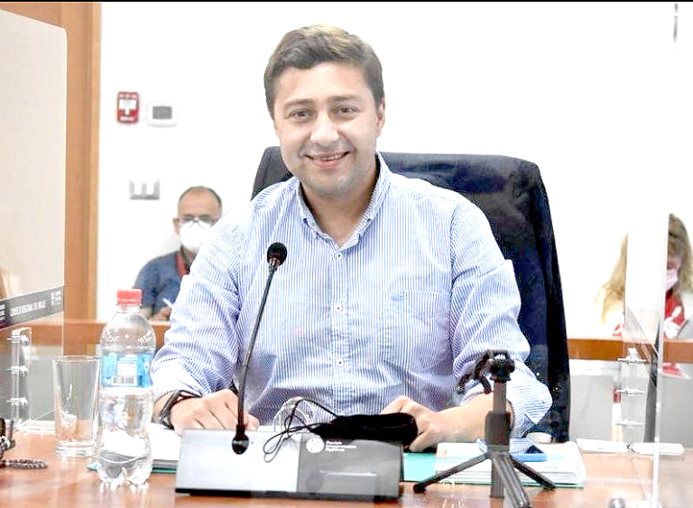 “Las peleas políticas de la élite nos complican  en las regiones donde se trabaja por la gente”