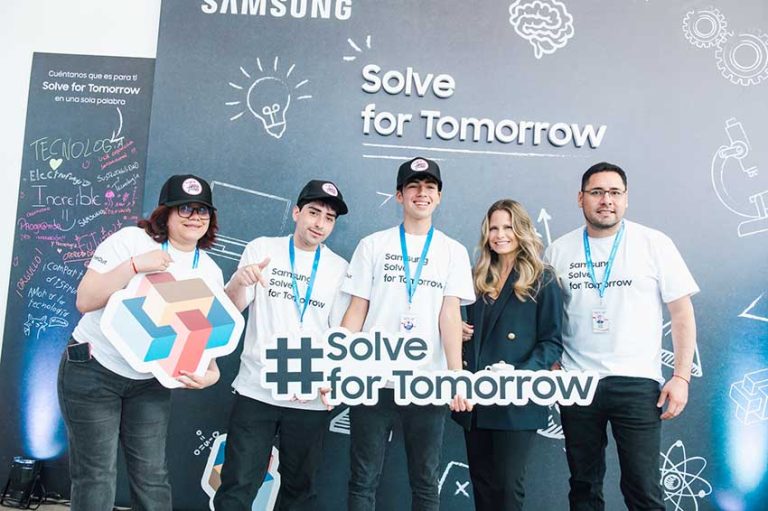 Estudiantes curicanos ganaron el primer lugar de Solve for Tomorrow