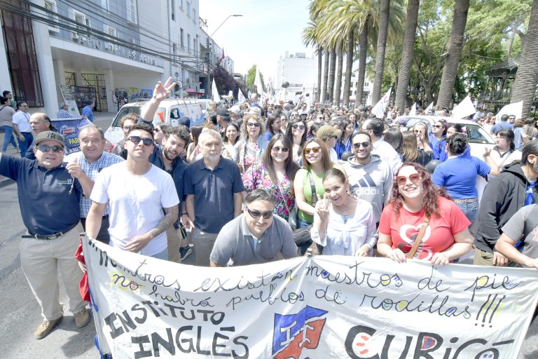 Gremios adhirieron masivamente al paro convocado por la CUT