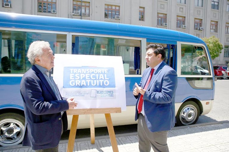 Autoridades informaron sobre servicios de transporte