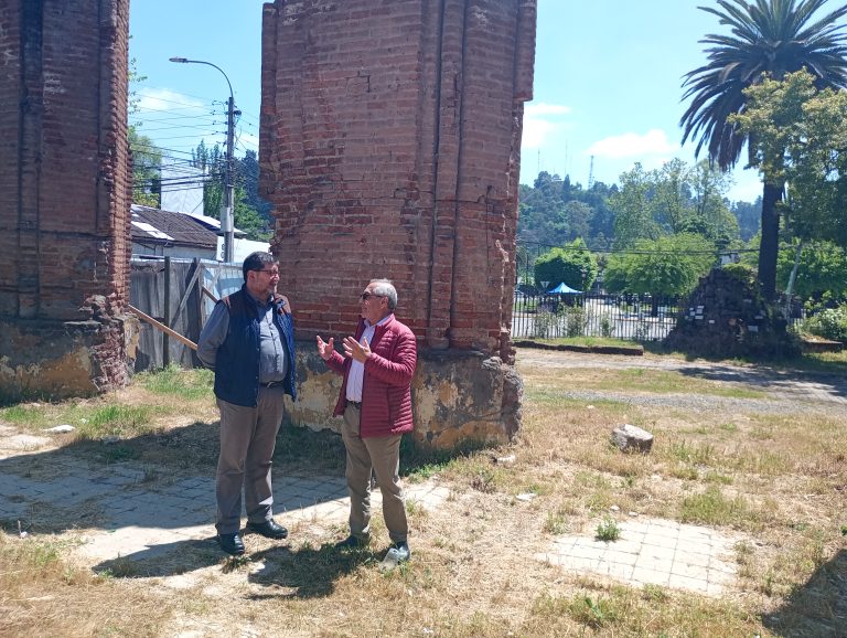 Mes de María en Curicó se inicia  en Gruta de la Virgen de Lourdes