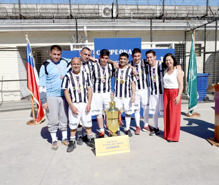 Escuela del Penal de Curicó ganó Campeonato de Baby Fútbol