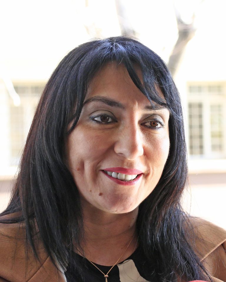 Crece tensión en el oficialismo por inminente renuncia de  Cristina Bravo para ir de candidata al Senado el 2025