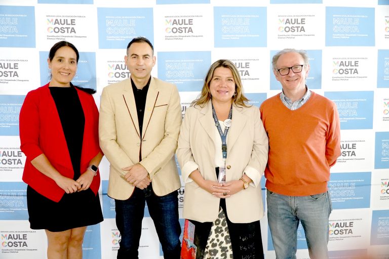 SLEP Maule Costa desarrolló exitoso seminario ad portas del traspaso educativo