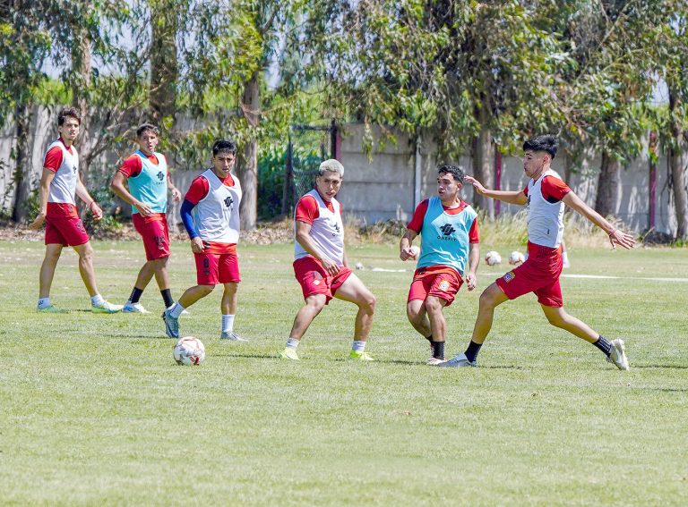 Primera práctica de fútbol a fondo