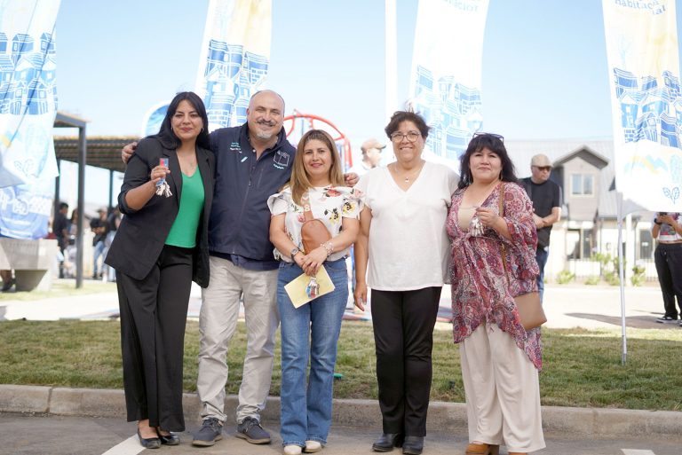 Familias de Talca celebrarán fiestas de fin de año en sus nuevos hogares