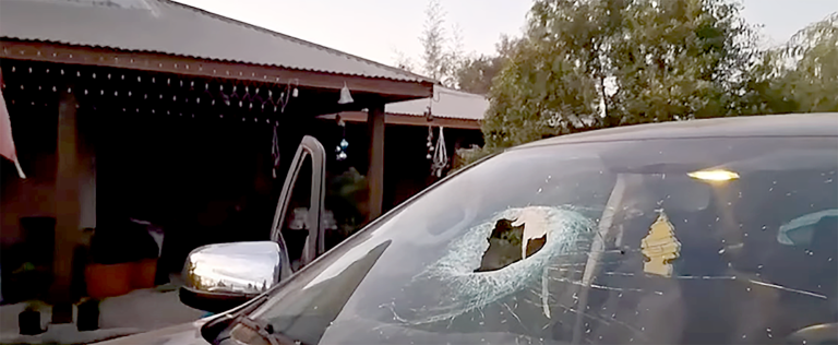 En “extrema gravedad” permanece  mujer que recibió piedra en su rostro