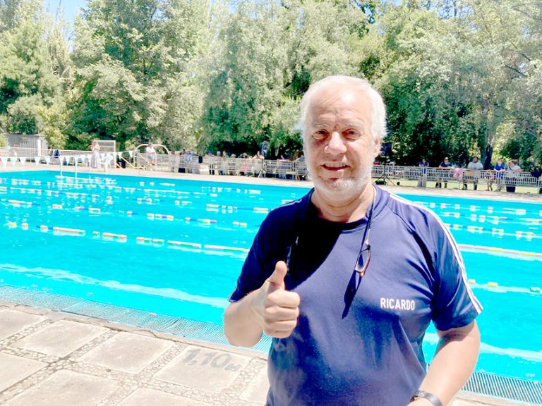 “Es un tremendo orgullo que se me reconozca mi trabajo en la natación”