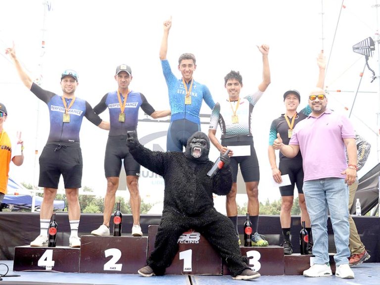 Más de un millar de ciclistas participaron en una nueva versión de la KingKona MTB