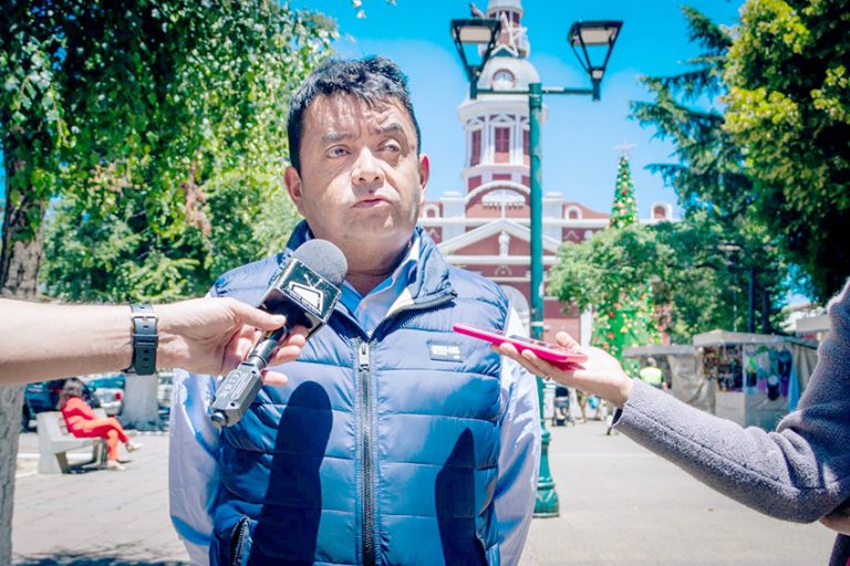 Alcalde de Constitución: “No se puede  bajar la bandera de la reconstrucción”