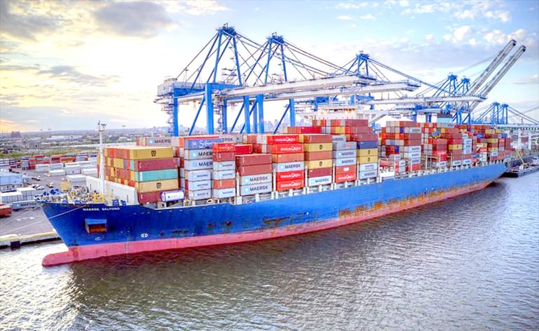 Graves perjuicios económicos para productores maulinos  de cerezas por retraso en llegada de barco a China