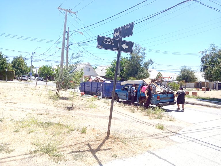 Director de Aseo y Ornato sobre servicio de “Retiro de  Cachureos”: “Tenemos fechas agendadas hasta mayo”