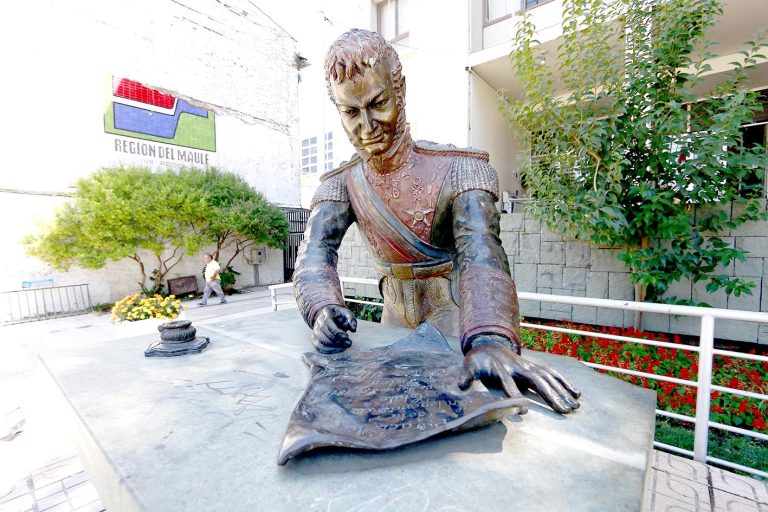 Misa y recreación histórica: las actividades en Talca a 207 años de la proclamación de la Independencia